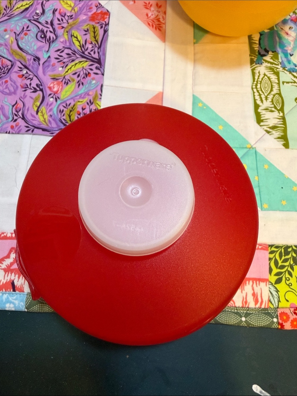 Tupperware bagel Red Container with White Center Lid